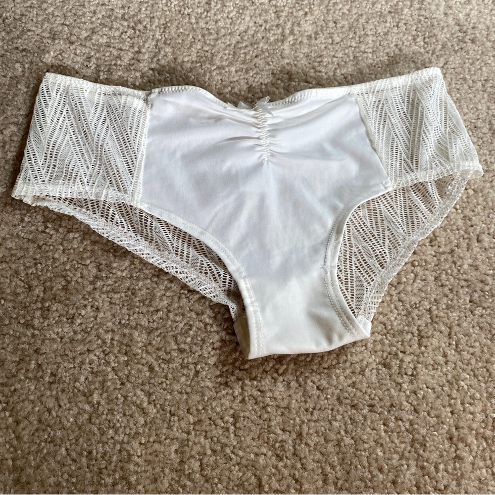 Panties, Off-White BNWOT